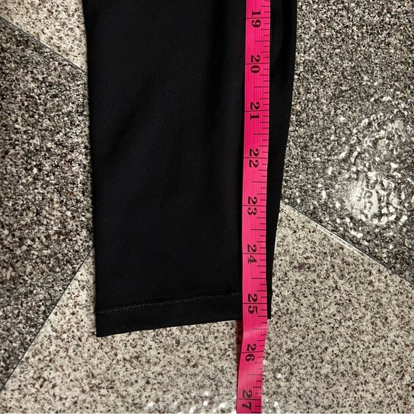 NWT- New Balance Black Women's Performance Logo Leggings Size XS - Picture 5 of 10